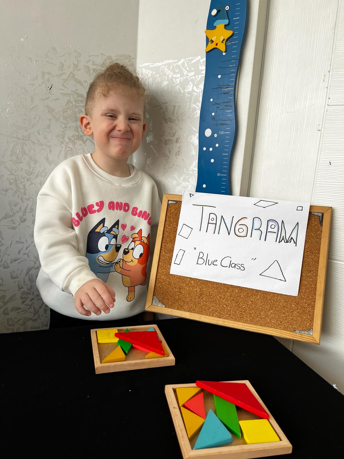 Modern Çocuk Anaokulu Tangram Etkinliği